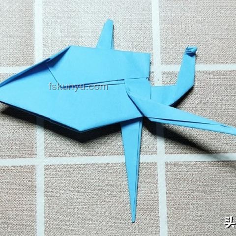折纸直升机VS传统玩具：趣味性与校园流行度对比
